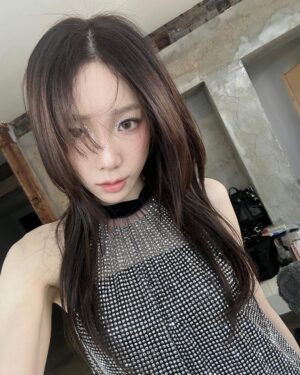 Taeyeon Instagram - 🫧🤍✨