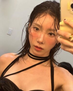 Taeyeon Instagram - D-day!!!!!!!!!!!!!!!!!!!!!!!!!!! 🤮 #태연콘서트