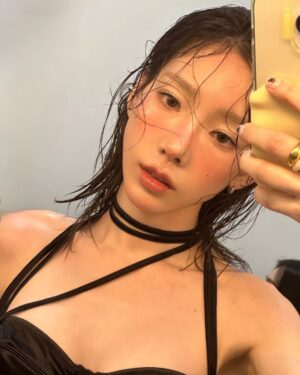 Taeyeon Instagram - D-day!!!!!!!!!!!!!!!!!!!!!!!!!!! 🤮 #태연콘서트