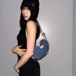 Taeyeon Instagram – #광고 @louisvuitton #LVRemix