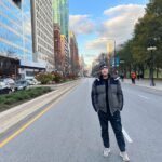 Tagir Ulanbekov Instagram - С братьями на родине знаменитых небоскрёбов. Чикаго нас удивил своей бесподобной архитектурой . #chicago Chicago, Illinois