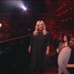 Taisiya Povaliy Instagram - Друзья мои! В пятницу на канале "Россия1" смотрим вместе самое трогательное шоу "Моя мелодия"! Спасибо @weitmedia за душещипательный сюрприз!❤️ #таисияповалий #повалий #Моямелодия #tpovaliyofficial