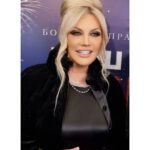 Taisiya Povaliy Instagram – Дорогие мои! ❤️❤️❤️Новогодние праздники всегда полны сюрпризов!🎄❤️🌟🎉🌟🎤🎉❤️🎄🎉✨🎤🎊🌟🎄✨🎊✨🌟❤️Вчера для зрителей Крокус Сити Холл выступили с замечательным Аскаром Абдразаковым 💪💪💪
Ждите это выступление в новогодние праздники по ТВ 🎊⭐🎁
С Любовью! ❤️❤️❤️❤️❤️
Всегда Ваша! 😍😍😍😍😍

Спасибо за видео @tpovaliy_best ❤️

#таисияповалий #повалий #аскарабдразаков #нашновыйгод #tpovaliyofficial #povaliy