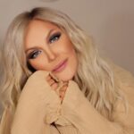Taisiya Povaliy Instagram – ЗАВТРА ПРЕМЬЕРА! 
ВОЛШЕБНАЯ ЗИМНЯЯ СКАЗКА КАК САУНДТРЕК К ФИЛЬМУ О ВЕЧНОЙ ЛЮБВИ! 🙏🙏🙏✨❤️❤️✨❄️💫
Верите в чудеса? 🔥😍❤️

#таисияповалий #повалий #премьера #завтра #tpovaliyofficial #taisiyapovaliy #povaliy