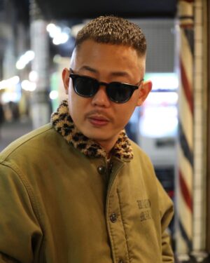 Takashi Sakai Instagram - みんなが幸せになりますように。

ポポポポポ。

ハッピーエアー吹かせて生きてゆきます。

#フェードカット #スキンフェード #クロップスタイル #濡れパン