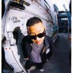 Takashi Sakai Instagram - ガルフィー×寅壱 おモデルをさせていただきました。 えへへ。 ガルフィーさん寅壱さんちょいとかっちょよくなりすぎてはいませんか。 渋ぃい。 ありがとございます🐶🐯 #ガルフィー #寅壱 @galfy.jp @toraichi_concept @lhp_official