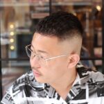 Takashi Sakai Instagram - 濡れパン。 人生お初の巻き髪。焼き髪。 本日はお休み。お給料日。 すぺしゃるさくんすでございます。 #濡れパン #スキンフェード #フェードカット