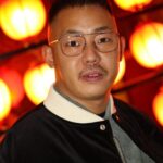 Takashi Sakai Instagram - お冬なので長めの濡れパンにしていただきますた。 今年も、もうでごさいますね。 2023はいろいろありすぎて変な年でございますた。 変が1番いいです。あと少し駆け抜けましょお。 @mr.hero1987 @mr.brothers_cutclub #フェードカット #スキンフェード #クロップスタイル #濡れパン