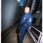 Takashi Sakai Instagram - ガルフィー×寅壱 おモデルをさせていただきました。 えへへ。 ガルフィーさん寅壱さんちょいとかっちょよくなりすぎてはいませんか。 渋ぃい。 ありがとございます🐶🐯 #ガルフィー #寅壱 @galfy.jp @toraichi_concept @lhp_official
