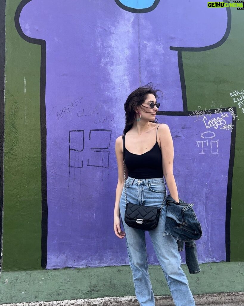 Tako Tabatadze Instagram - 💜💙💚 Berliner Mauer - Berlin Wall