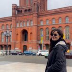 Tako Tabatadze Instagram - Deutschland 🇩🇪 #mostadvanturestrip #forsure #🤟 Rotes Rathaus, Jüdenstraße, Berlin
