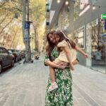 Tako Tabatadze Instagram – My best friend 🤗💛☀️
#motherhood #mybaby #mysunshine