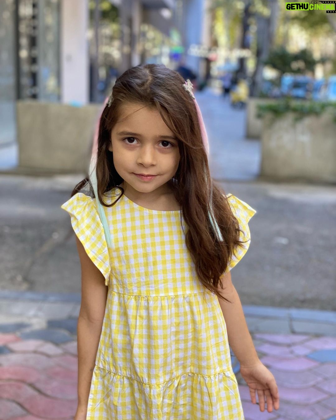 Tako Tabatadze - 1K Likes - My best friend 🤗💛☀️
#motherhood #mybaby #mysunshine