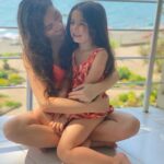 Tako Tabatadze Instagram – Morning sweetness ☀️🤗
#mybabylion #mommyssweetheart
