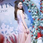 Taksaorn Paksukcharern Instagram - 🎄☃️💙 @destinyclinic