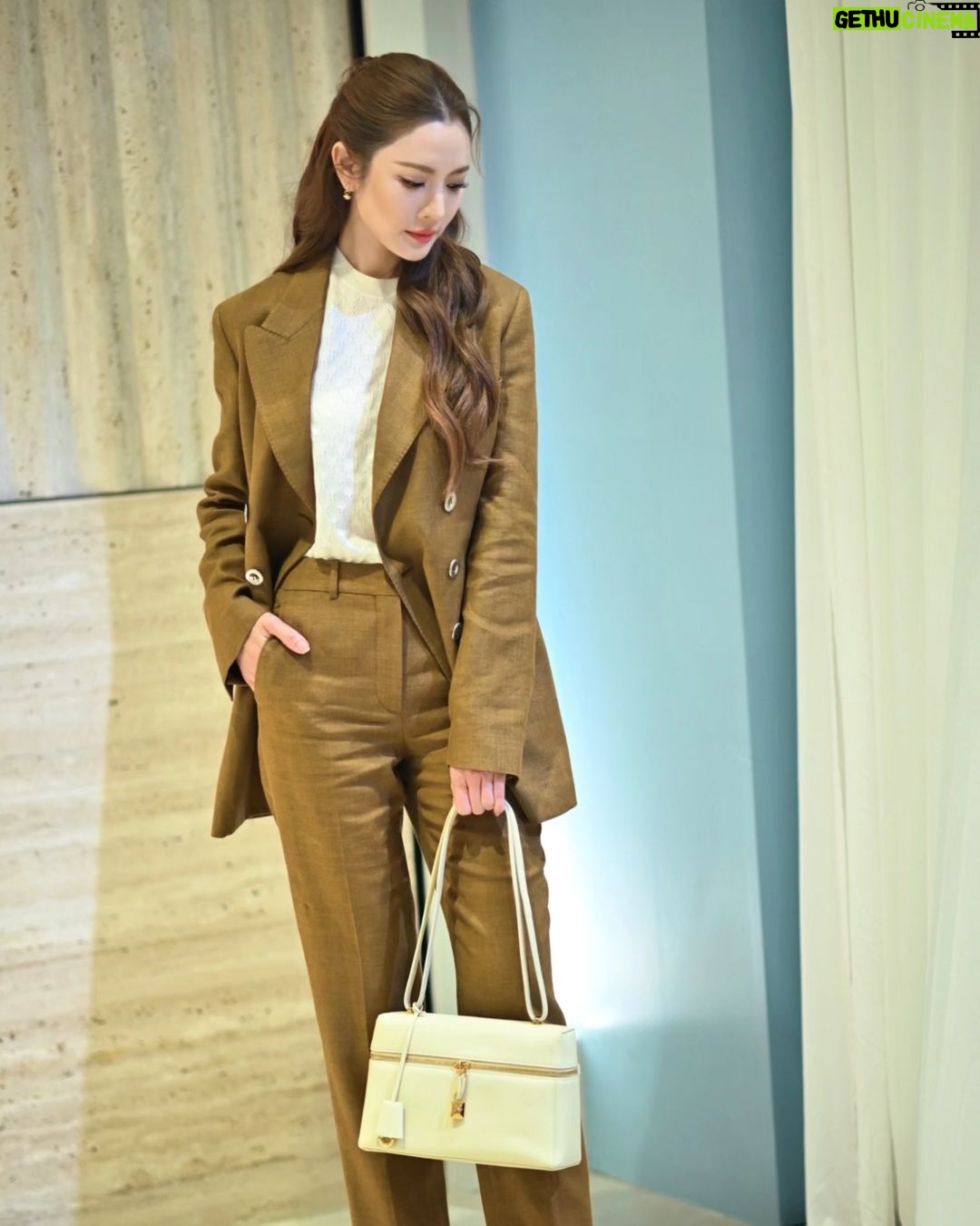 Taksaorn Paksukcharern Instagram - 🌟 @loropiana @paragondepartmentstore Siamparagon