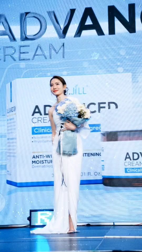 Taksaorn Paksukcharern Instagram - ð Dr.JiLL #DrJiLLAdvancedCream #āļāļĢāļĩāļĄāļāļąāļ§āđāļŦāļĄāđdrjill #DrJiLL #āļāļĢāļĩāļĄāļāļēāļāļ§āļīāļāļąāļĒ #āļāļļāļāļāļĨāļĨāļąāļāļāđāļāļāļāļāļīāļ§āļĢāļąāļāļĢāļāļāļāđāļ§āļĒāļāļēāļāļ§āļīāļāļąāļĒ