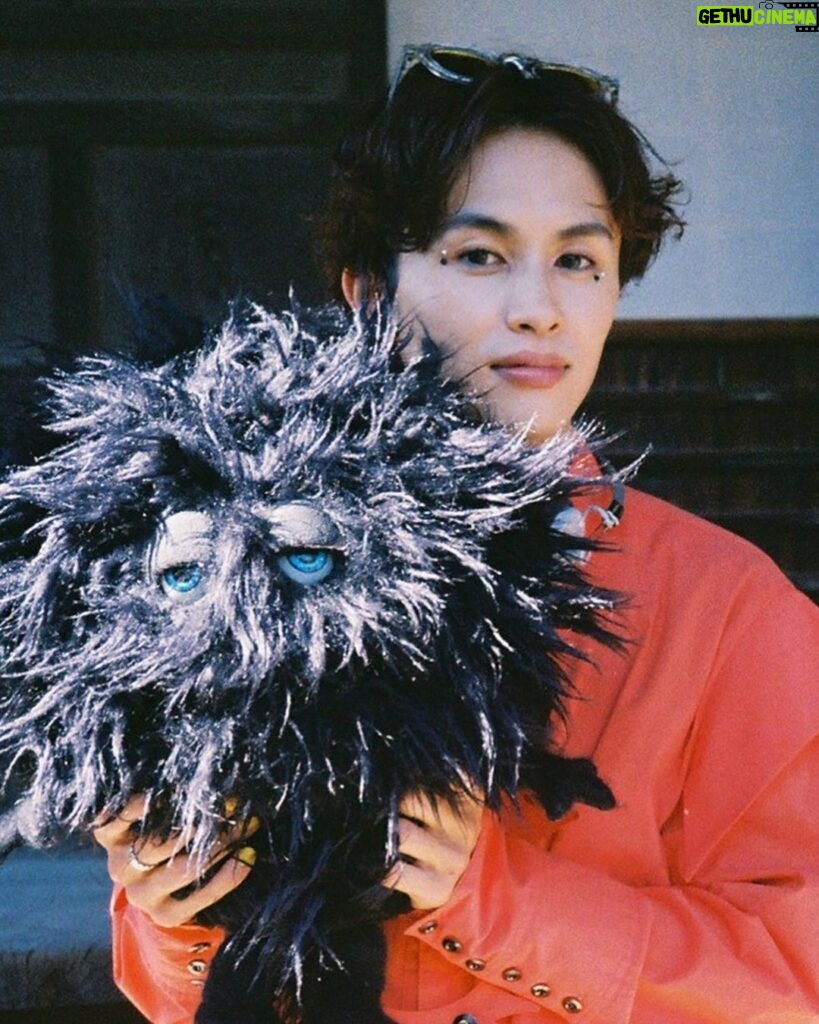Takuya Kusakawa Instagram - 👽 「みーんな、宇宙人。」 ヒロト役やります。 今回また草川の新しい一面観れるかもです。 なにとぞ。 #みーんな宇宙人 #モジャ #PR