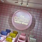 Takuya Kusakawa Instagram – “the COACH tabby shop（コーチ タビー ショップ）”
アンノン原宿にて、4/2まで開催中のコーチの最新POP UPにお邪魔してきました💼

とても素敵な空間でした🌸
皆様も是非！

#コーチタビー　　
#InMyTabby　　
#CoachJapan