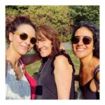 Tala Ashe Instagram - vagrant ladies reunited on a idyllic prospect park day 💚 📚🌳