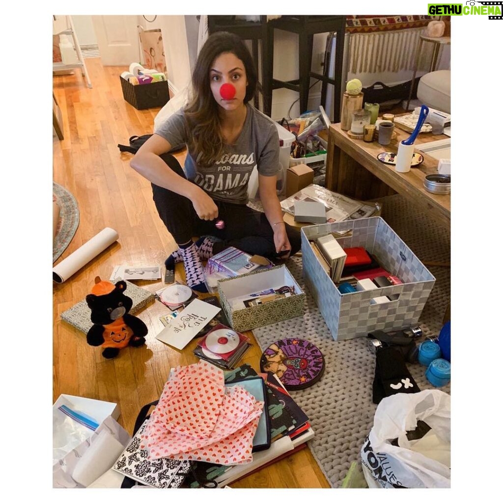 Tala Ashe Instagram - marie kondo-ing my life is going super well.