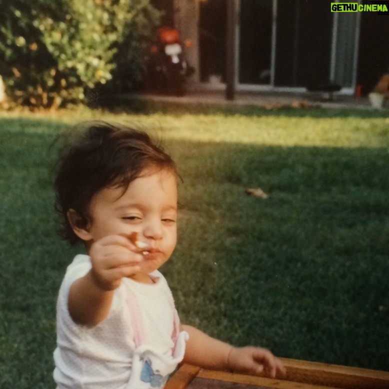 Tala Ashe Instagram - how i still feel about bread.
