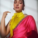 Tamannaah Instagram – Neon of your business 🩷💛🩷