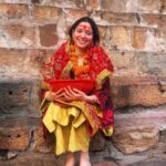 Tamannaah Instagram - Sacred moments with my loved ones 😇😇😇 Kamakhya Temple, Nilachal Hill, Guwahati