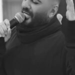 Tamer Hosny Instagram - اول بروڤه على اغانيا الجديده مع فرقتي الموسيقيه اللي هما اصحابي و اخواتي من ايام الجامعه البروڤه كانت تحت اشراف الاستاذه تاليه موضوع رجوعنا من اول بروڤه مع الفرقه الموسيقيه