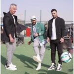 Tamer Hosny Instagram - نهاركم كله خير يارب🤲 💪💪الصور دي من اي عمل ؟😀