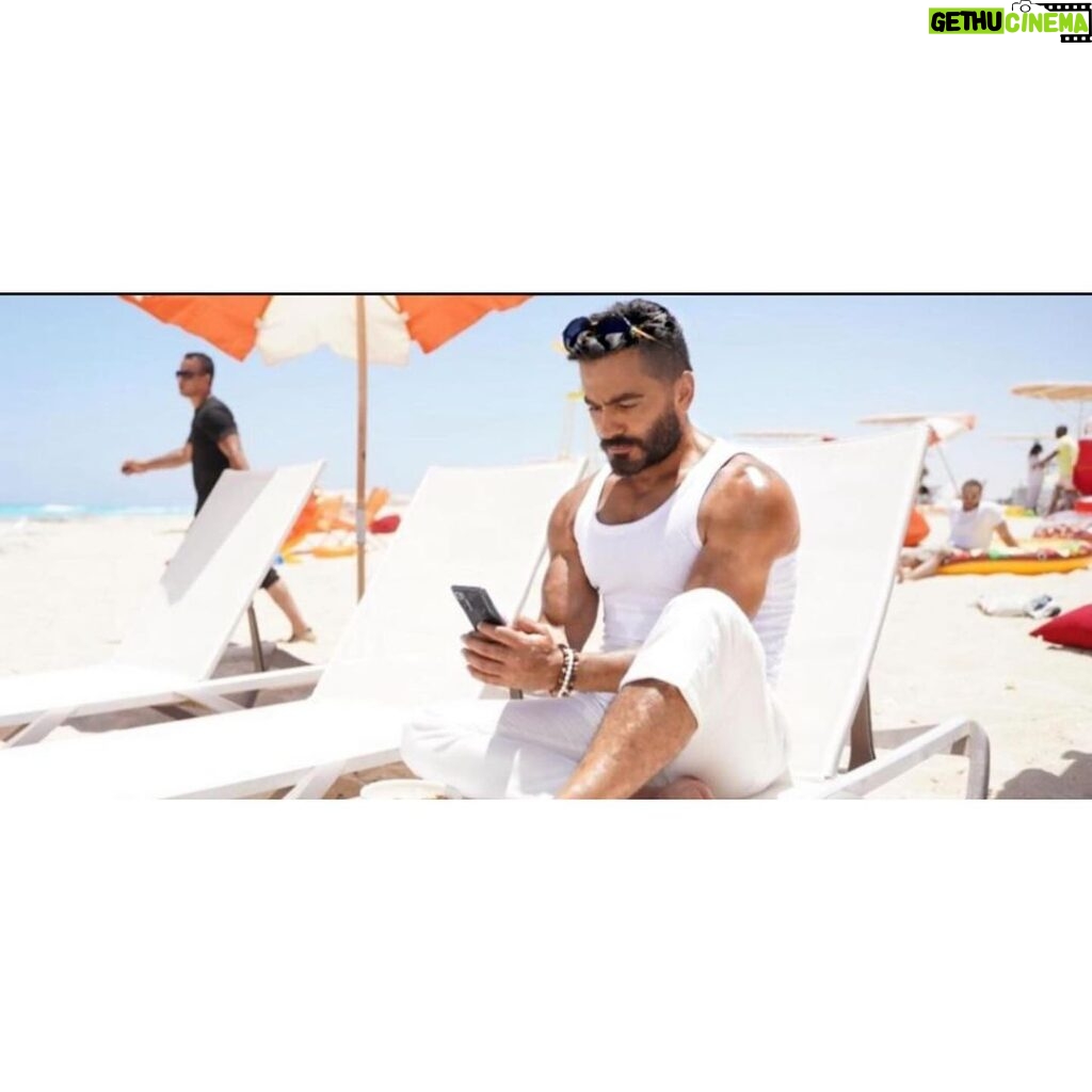 Tamer Hosny Instagram - صباح الفل يا شاطرين مين شاطر النهارده و هيعرف الصور دي كانت من اي عمل 😉؟؟