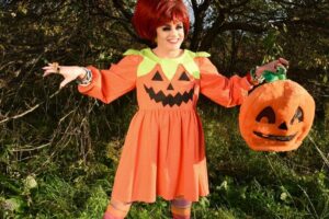 Tammie Brown Instagram - Pumpkin Blaster , excited about my Halloween Spooktacular are you coming ?  New York City October 21 @thebeechman get your tickets through @spincyclenyc and this show is almost sold out only have six tickets left .  Provincetown, Massachusetts for Spooky Bear October 26 and 27th @redroomptown .  Fort Lauderdale Florida. I’ll be doing Time Machine October 28 @cannonballbash .. Salem, Massachusetts October 29 get your tickets through @artrevents .. book your @cameo  I’m going to be extending the buy one get the other one half off Tammie Brown facial impressions order now before I hit the road .. photos by @glamgender dress by @shopfranklinjay 

#queenwithacause #notgrooming #nationaltreasure #freeorcas #protectpuvungna #savetheorangutans #boycottpalmoil