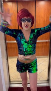 Tammie Brown Instagram - Showing you the fun you can have with french fries as a vampire Fangs .. celebrate in the spirit of Halloween 🧛 Come see me at Tobar 21st New York City for my Tammie Brown Halloween @spincyclenyc @thebeechman
