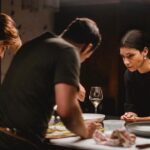 Tamy Emma Pepin Instagram - Amis Québécois! Six épisodes de la série Resto-Pop sont maintenant disponibles sur la plateforme VRAI. Un réel plaisir de tourner cette émission avec la relève culinaire de Montréal et la merveilleuse équipe de Sphère Média. 🥳 (photos : @madshitcray) ⠀⠀⠀⠀⠀⠀⠀⠀⠀ #Tv #Quebec #FoodShow #VRAI #Restopopup Montréal, Québec