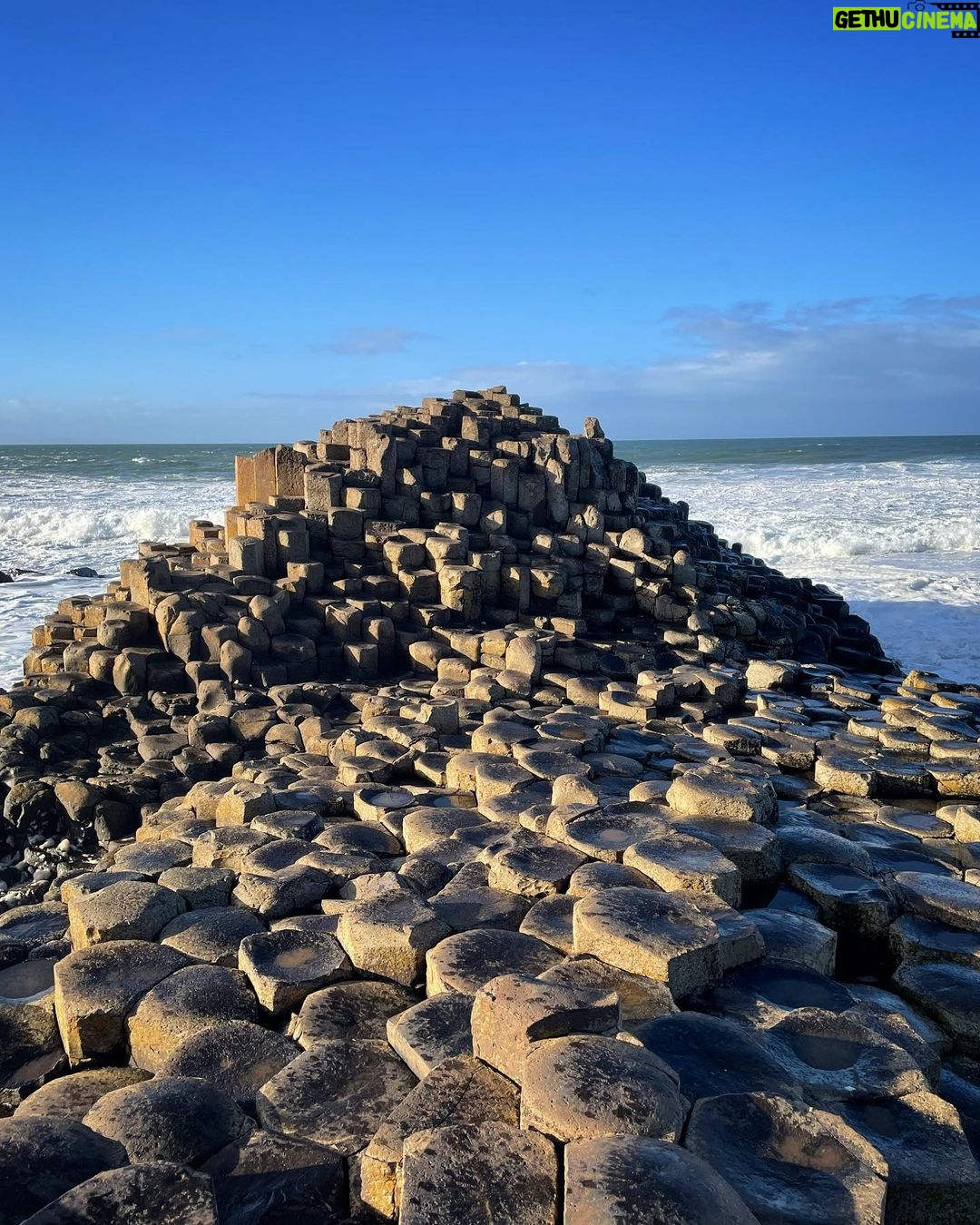 Tamzin Merchant - 832 Likes - Found the Causeway… waiting for the Giant