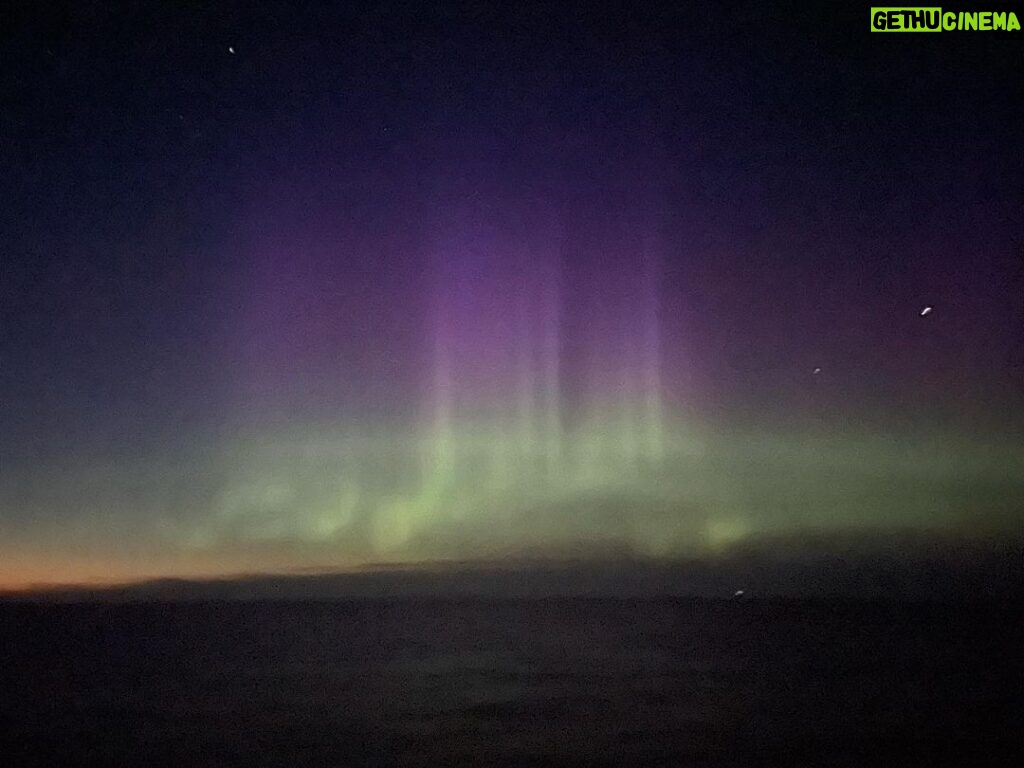 Tamzin Merchant Instagram - The Northern Lights, seen while night sailing off Skye The Sea