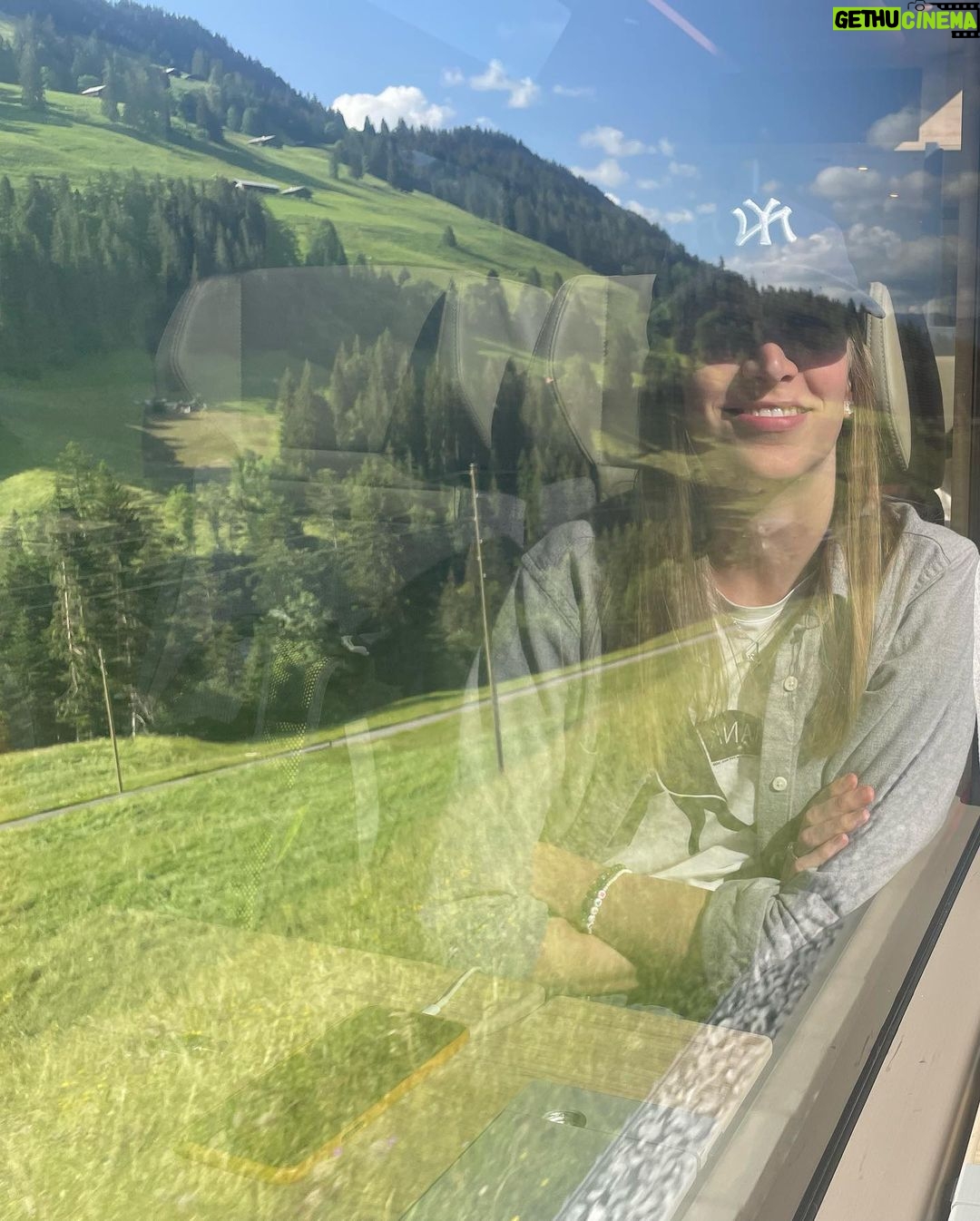 Tamzin Merchant - 1K Likes - It’s been such a joy to spend the weekend at @wowgstaad hearing brilliant people talking about books and sharing a few thoughts of my own too 🤓
Thanks for having me and my sister along, WoW! We had an absolute ball ✨🇨🇭✨