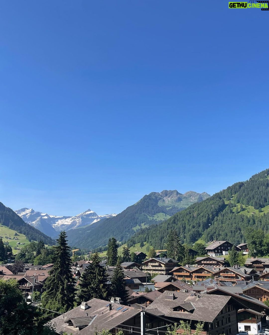 Tamzin Merchant - 1K Likes - It’s been such a joy to spend the weekend at @wowgstaad hearing brilliant people talking about books and sharing a few thoughts of my own too 🤓
Thanks for having me and my sister along, WoW! We had an absolute ball ✨🇨🇭✨