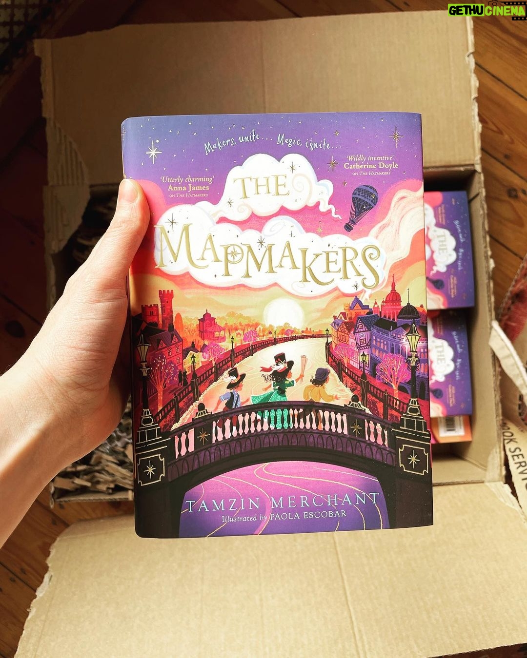Tamzin Merchant Instagram - The best kind of surprise! Thank you @natalieldoh and all the wonderful Puffins at @puffinbooksuk for this delightful delivery! ✨🐧✨ Divine cover art by @paoesco8ar and the wondrous design by the brilliant @smythlock! #TheMapmakers is out in February ✨🗺 ✨