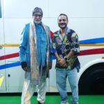 Tanishk Bagchi Instagram - “Feeling absolutely ecstatic and incredibly blessed today as I had the honor of meeting the legendary Amitabh Bachchan Sir, the one and only icon of Bollywood! 🌟✨ It’s a dream come true to be in the presence of such an incredible talent and a true inspiration. Thank you, Sir, for your time and for being so gracious. 🙏🙏🙏#BollywoodLegend @amitabhbachchan #DreamComeTrue” Thank you @jjoshina for making this possible..