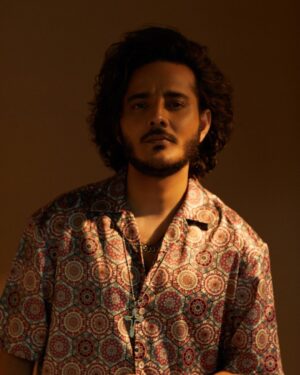 Tanishk Bagchi Instagram - Tough times never last, but tough people do. 
  Makeup - @safasheikhh 
Stylist- @vibhutichamria 📸- @anamika_.  Co-ord set by @nm_design_studio