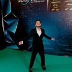 Tanishk Bagchi Instagram - Some #metaverse fun at the #iffa2022 thanks @thebollyverse 🤘🤘🤘🤘🤘🤪 Outfit by @diermeiss_by_the_dragon_lady Shoes by @monkstoryofficial Styled by @vibhutichamria
