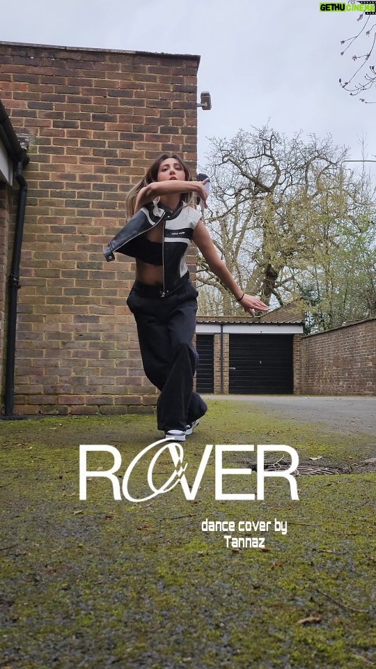 Tannaz Davoodi Instagram - Obsessed with this song❤️ ◇ ◇ ◇ ◇ ◇ ◇ #Rover #dance #dancechallenge #dancecover #kpopdance #kpop #kaiexo #kai #roverchallenge #roverdancechallenge #dancer #dancing #dancereels #dancereel #reel #reels #outfit #fashion #leather #fashionista #blonde #brunettegirl #girl #love #London #unitedkingdom London, United Kingdom