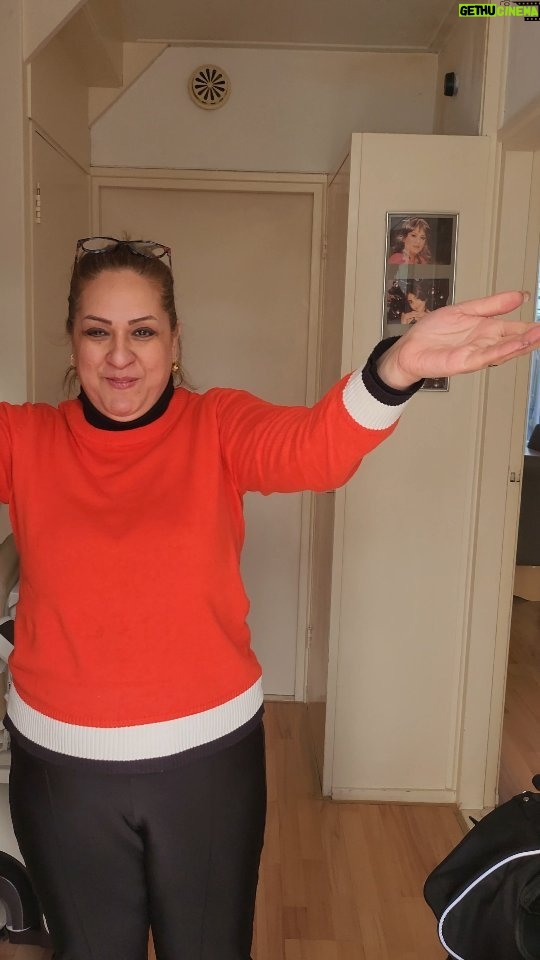 Tannaz Davoodi Instagram - Surprise!!! Decided to come to Holland to Surprise my parents for their anniversary💜 But ofcourse my mom's sixth sense is so damn damn strong she had a feeling something was happening After a stressful morning I finally arrived Oh gosh it feels so good to be back with them🥹😍 Happy Anniversary my beautiful parents💐 You both mean the world to me What would I do without you two... Always smile and be happy and healthy🙏 Love you both so much❤️ ♡ ♡ ♡ ♡ ♡ #SURPRISE #surprise #happyanniversary #love #parents #Persian #smile #family #Iranian #Holland #thenetherlands #daughter #parentslove #anniversary #picklesurprise The Netherlands