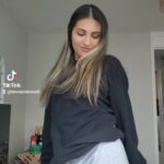 Tannaz Davoodi Instagram - I'm telling you loosen up my 𝑩𝒖𝒕𝒕𝒐𝒏𝒔 babe.. (I'm back🐼🙈) • • • • #buttons #pussycat #doll #pussycatdolls #dance #dancer #dancing #dancechallenge #Persian #blondehair #longhair #imback #London #reel #reels #dancereels #dancereel #reelsinstagram #tiktok #tiktokhot #tiktokdance #tiktokdances #casual #love #unitedkingdom #home London, United Kingdom