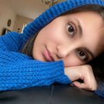 Tannaz Davoodi Instagram - Which blue emoji would you give me? 🐳🐦💠💙 ♡ ♡ ♡ ♡ ♡ ♡ #blue #blueaesthetic #throwback #throwbacksunday #holland #thenetherlands #holiday #missyou #persian #irani #iranian #iraniangirl #persiangirl #nomakeup #natural #nomakeupselfie #selfie #love #browneyes #brunettegirl #brunette #hoodie #modeling #model #unitedkingdom #londonist #smile #longeyelashes #sunday Netherlands