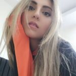 Tannaz Davoodi Instagram - Blonde Tannie🤭✨️ ☆ ☆ ☆ ☆ ☆ ☆ #newhair #blonde #newhairstyle #blondehair #blondie #girl #persian #iranian #irani #persiangirl #iraniangirl #iran #tehran #orange #guess #guessoutfit #hoodie #fashion #dokhtarirani #browneyes #love #instafashion #newme Tehran, Iran