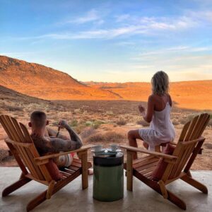 Tanya van Graan Instagram - Binge watching a series called Sunset to Sunrise...🌄🌅 To watch you’ve got to disconnect to connect. 😉#FreeSubscription 💚🌱
#CelebratingLife😘🙌🏼🎉🎂😎❤️ @martino_da_silvabjj