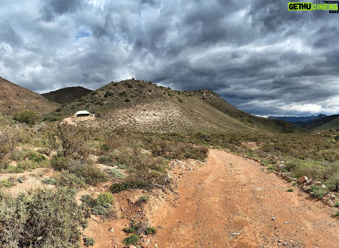 Tanya van Graan - 1.3K Likes - Cultivating silence. ☁️🌿🙏🏼 #OffTheGrid #Montagu @grysbokkloof 👌🏼✨