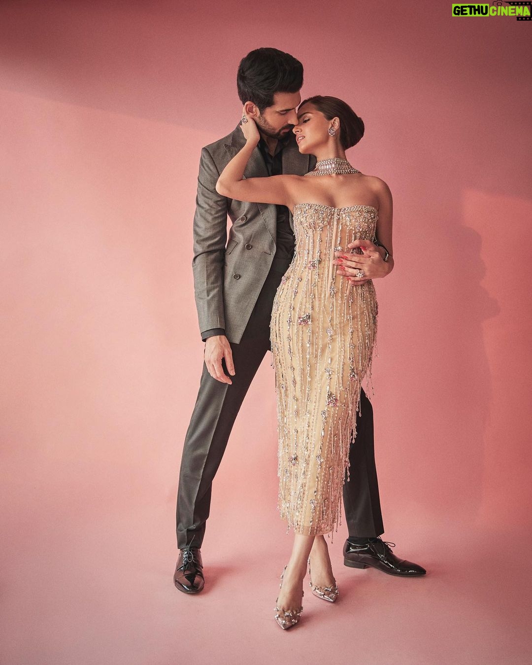 Tara Sutaria Instagram - APURVA premiere night… Never felt more fabulous :) This week has been overwhelmingly wonderful. Over the moon with the response from critics and audiences alike. Tomorrow eve we bring in what will be a VERY special birthday too.. :) What a week! ♥️✨